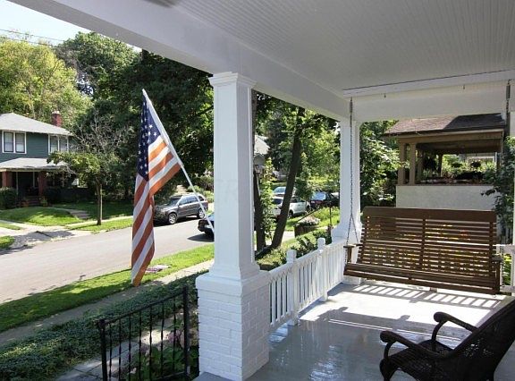 5th image of 181 Clinton Heights Ave