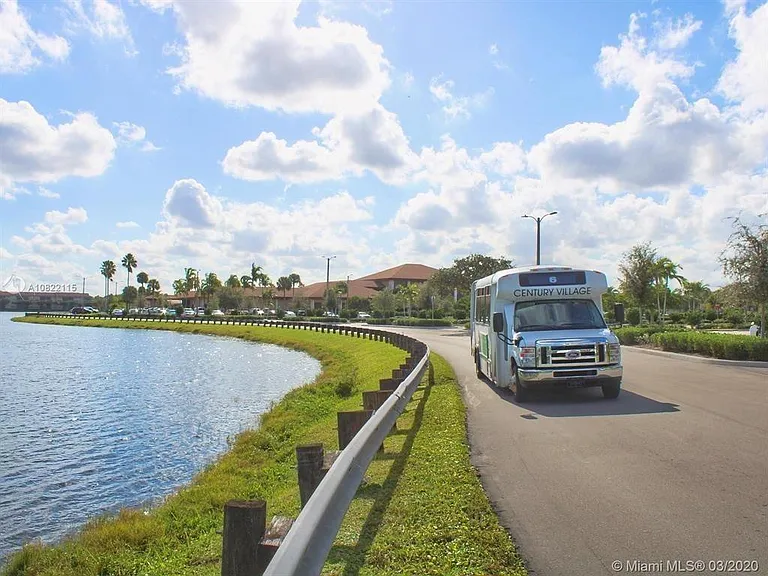 850 SW 133rd Ter #B406 — Photo 20