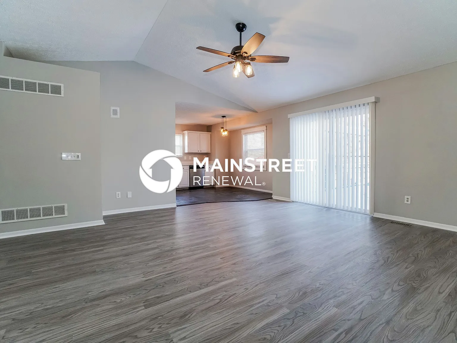 9010 Trinity Circle — Photo 2