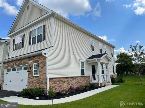 2601 American Pl, Princeton Junction, NJ 08550