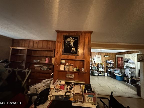 2nd image of 9182 Highway 397