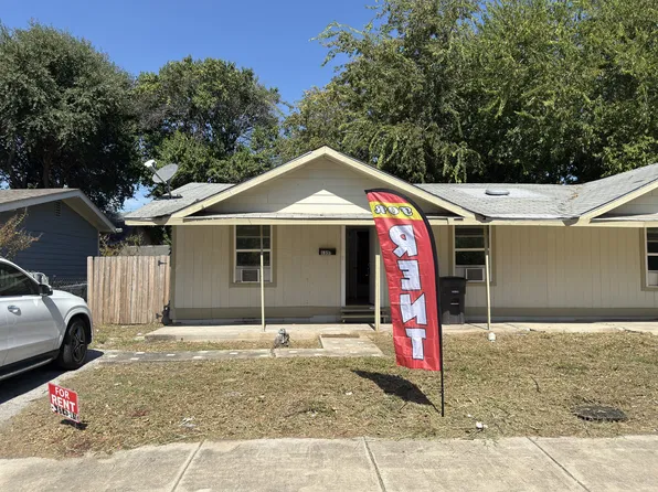 135 E Burcham Ave #A, San Antonio, TX 78214