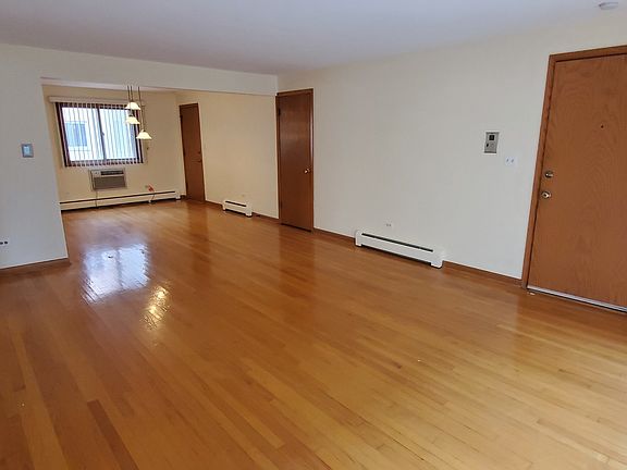 5th image of 6869 N Overhill Ave APT 2-A