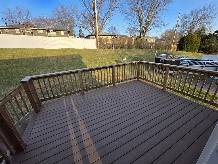 1612 Butterfield Rd — Photo 30