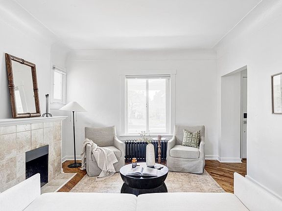 3rd image of 3534 N York St