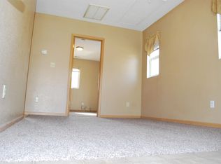 941 M St SW APT 1, Cedar Rapids, IA 52404