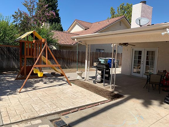 5th image of 1621 E Pryor Dr