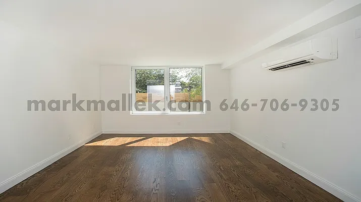 Rented by Mark T. Mallek, LREB | media 26