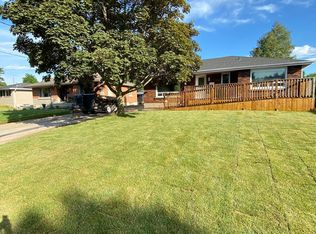 25 Hickery Pl, Brantford, ON N3S 3C7