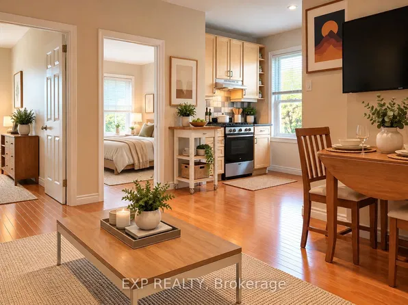 195 Carlton St Unit 2, Toronto, ON M5A 2K7
