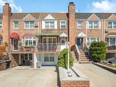61-43 75th Place, Middle Village, NY, 11379