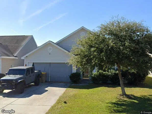 6 Millie Ln, Port Wentworth, GA 31407