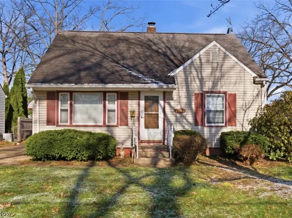 1350 Eastland Ave SE, Warren, OH 44484