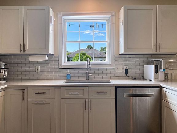 5th image of 1209 W Dove Cir