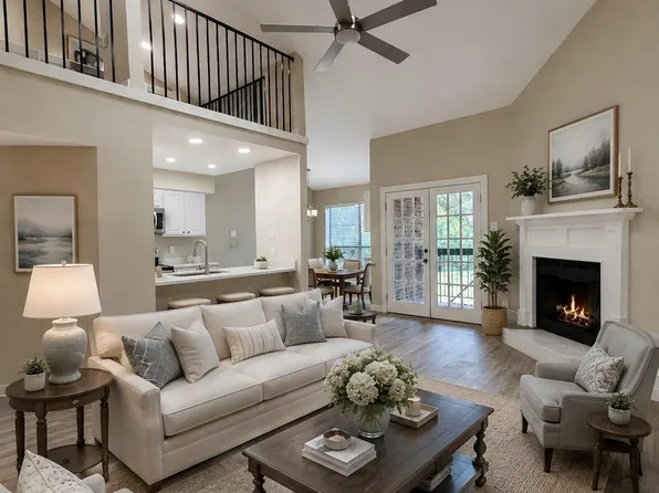 7525 Holly Hill Dr APT 16, Dallas, TX 75231