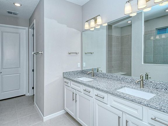 4th image of 8545 Coastal Palms Gln
