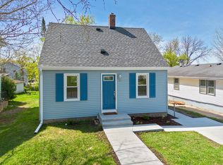 440 Nebraska Ave E, Saint Paul, MN 55130