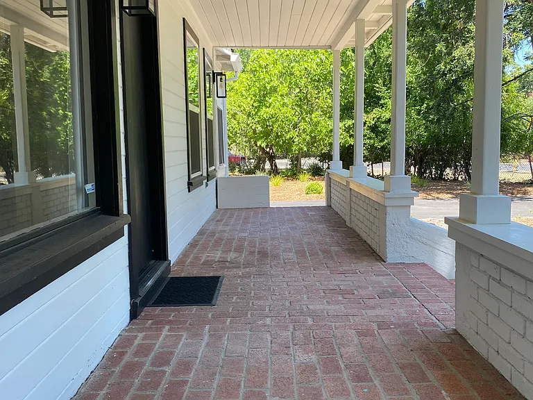 312 Arbor Ave — Photo 3