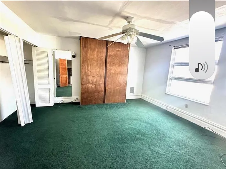 114 Hampton St — Photo 10