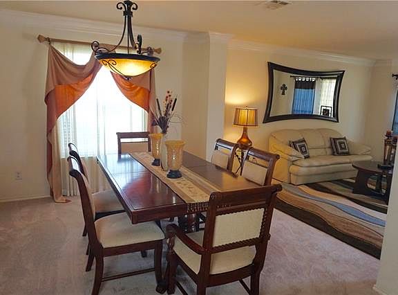 5th image of 8000 Shoshoni Dr