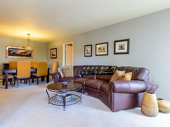 3rd image of 800 Sea Spray Ln APT 202