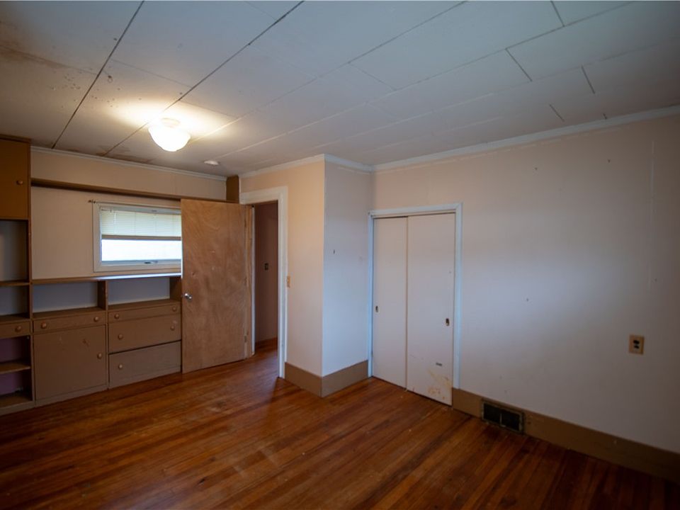 31st image of this home