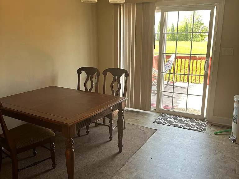 815 Spring Rock Ct — Photo 3