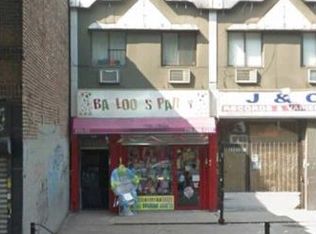 11111 Roosevelt Ave, Flushing, NY 11368
