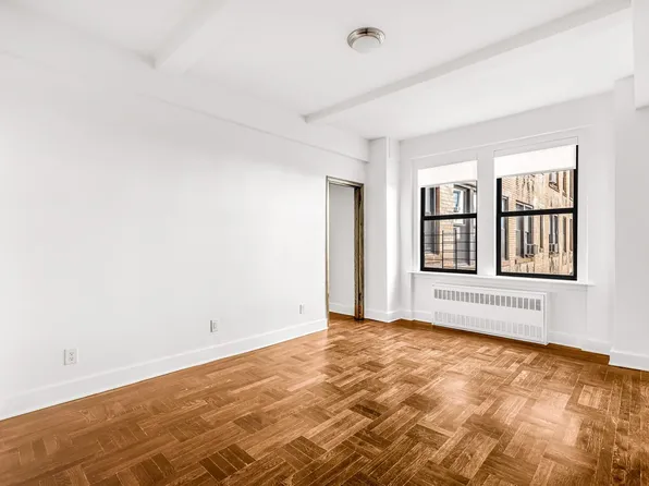 12 East 86th Street image 1 of 18