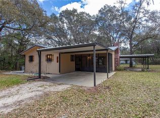 212 Dogwood Dr, Interlachen, FL 32148