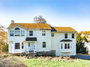 141 Hosner Mountain Rd, Hopewell Junction, NY 12533