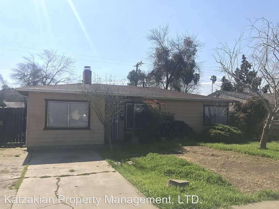1st image of 1856 La Jolla Dr