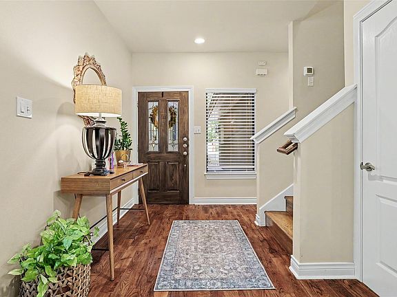 3rd image of 4704 Milburn Ln #A