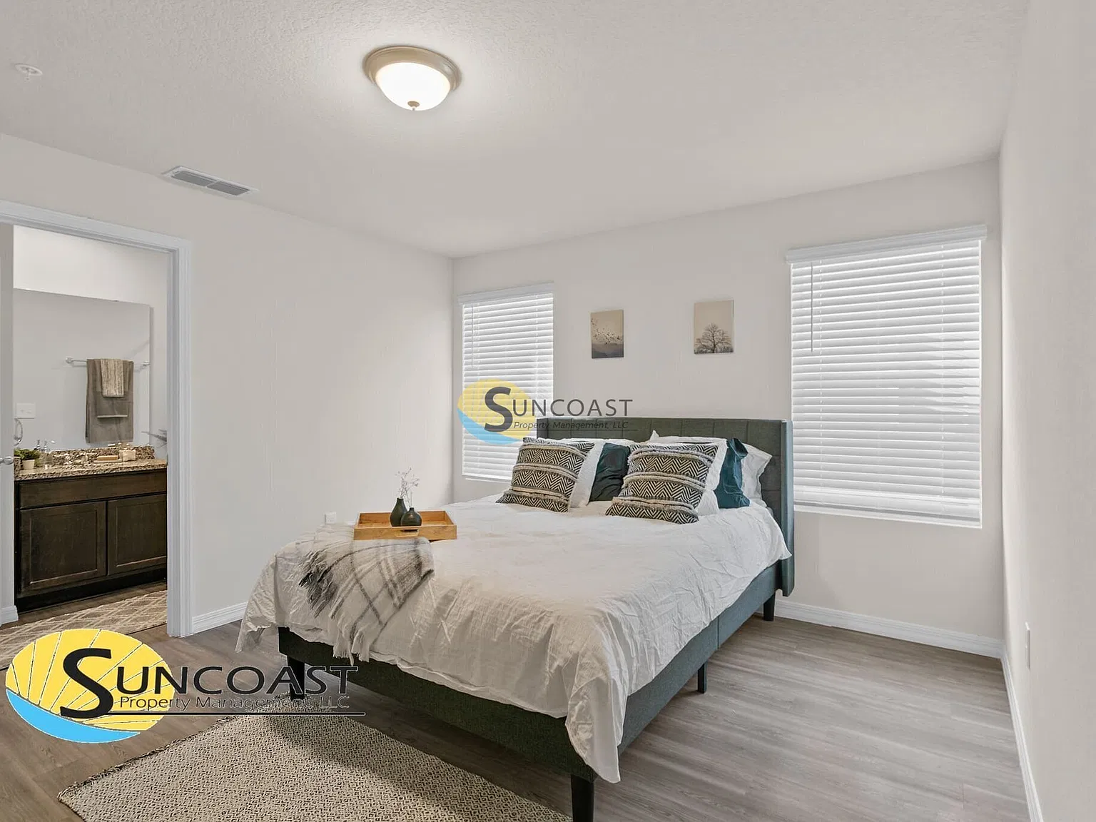 Coming Soon! 2 Bed in a Great Location! — Photo 2