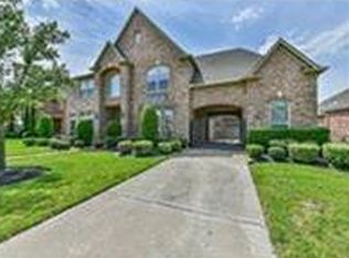 11303 Cypress Creek Lakes Dr, Cypress, TX 77433