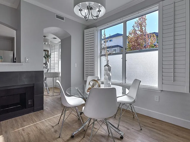 601 Baltic Cir #601 — Photo 11
