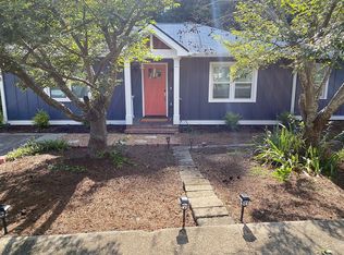 2454 Glendale Cir SE, Smyrna, GA 30080