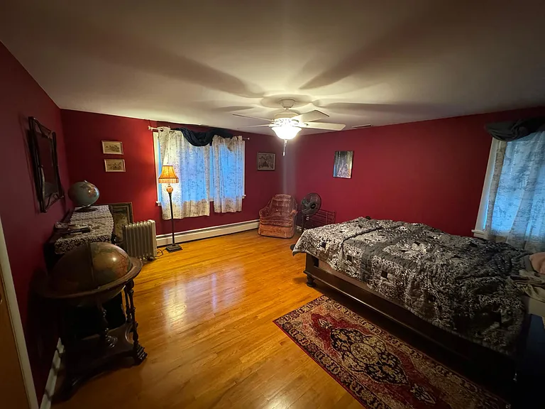 17 Lennox Dr — Photo 3