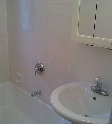 4th image of 436 E 89th St APT 3C