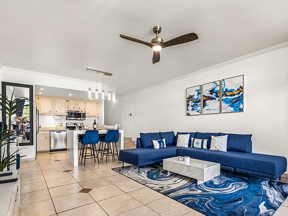 5th image of 3875 Lower Honoapiilani Rd APT B304