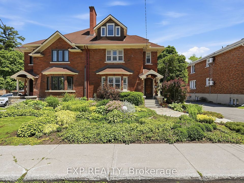1st image of 421 Hamilton Ave S