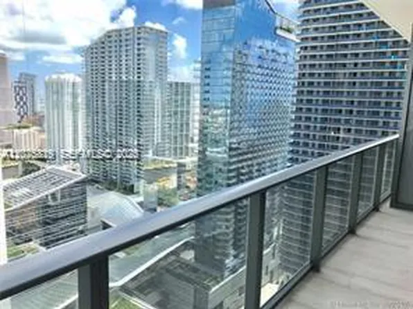 55 SW 9th St, Miami, FL