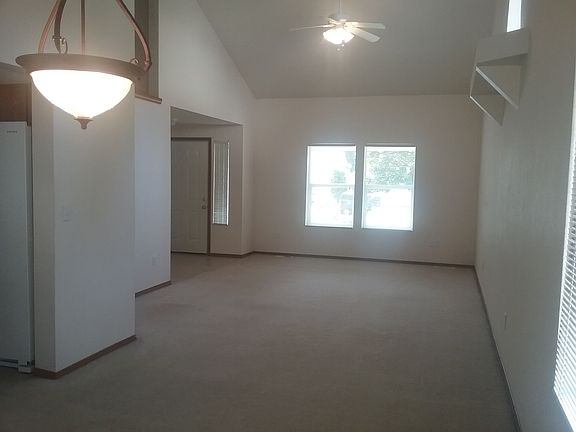 4th image of 6814 26th Ct SE