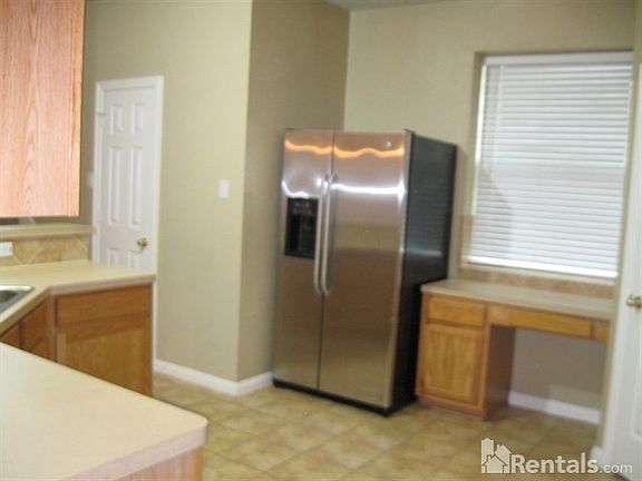 4th image of 16430 Mesa Point Dr