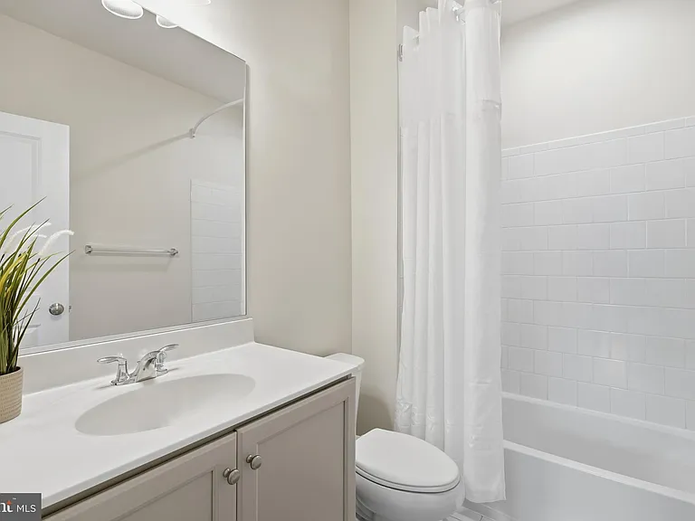 42291 Impervious Ter — Photo 41