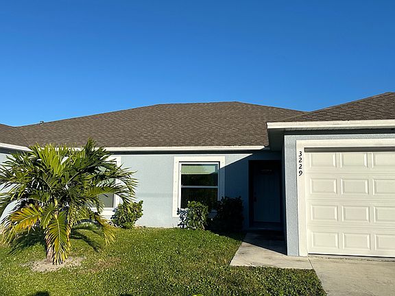 3rd image of 3229 SE 15th Pl #3229
