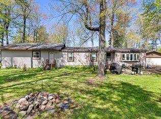 N6005 Lake Dr, Shawano, WI 54166