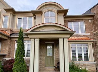 3089 Neyagawa Blvd, Oakville, ON L6M 4L7