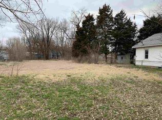 717 N Star St, El Dorado, KS 67042