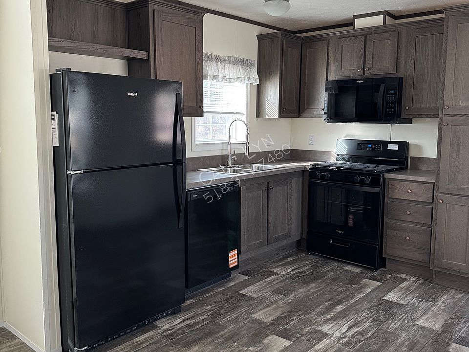 1st image of 100 Terry Ln